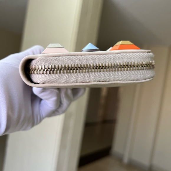 Auth Fendi Wallet EUC like new - Picture 8 of 17